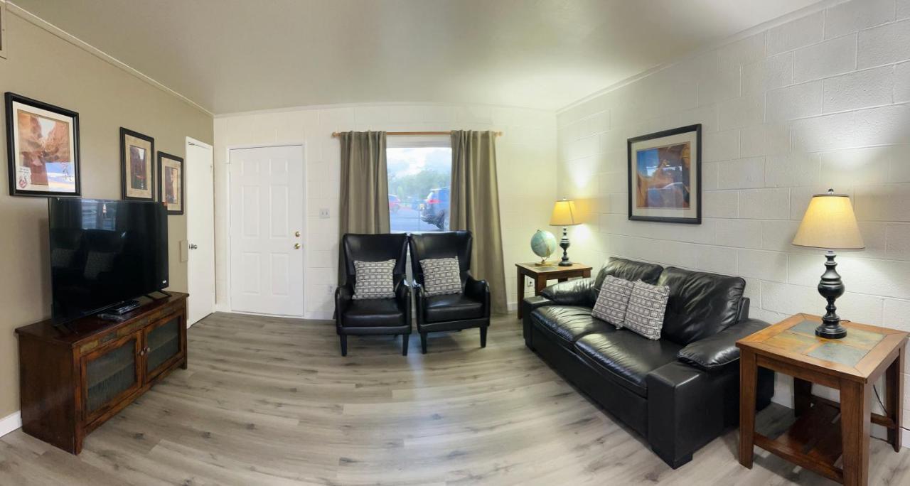  | Lake Powell Motel & Apartments