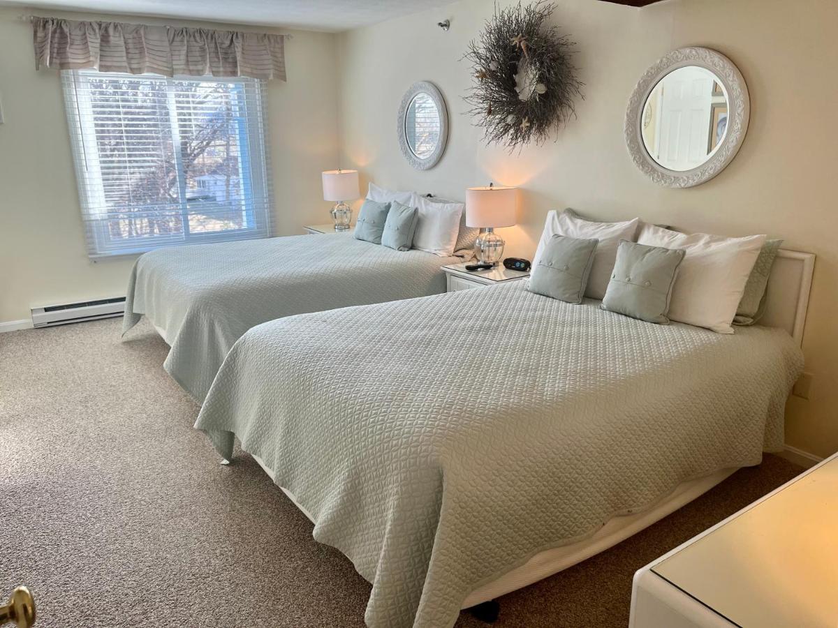  | Elmwood Resort Hotel