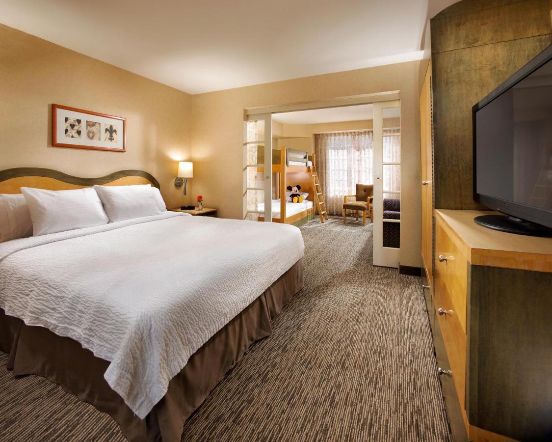  | Anaheim Portofino Inn and Suites