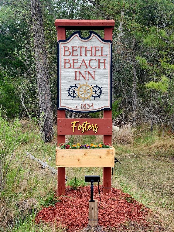 | Foster's Bethel Beach Inn