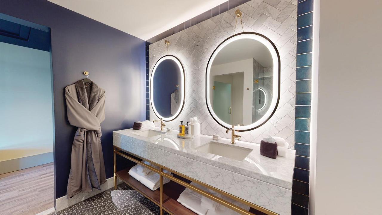 Deluxe King Suite at The Restoration Asheville
