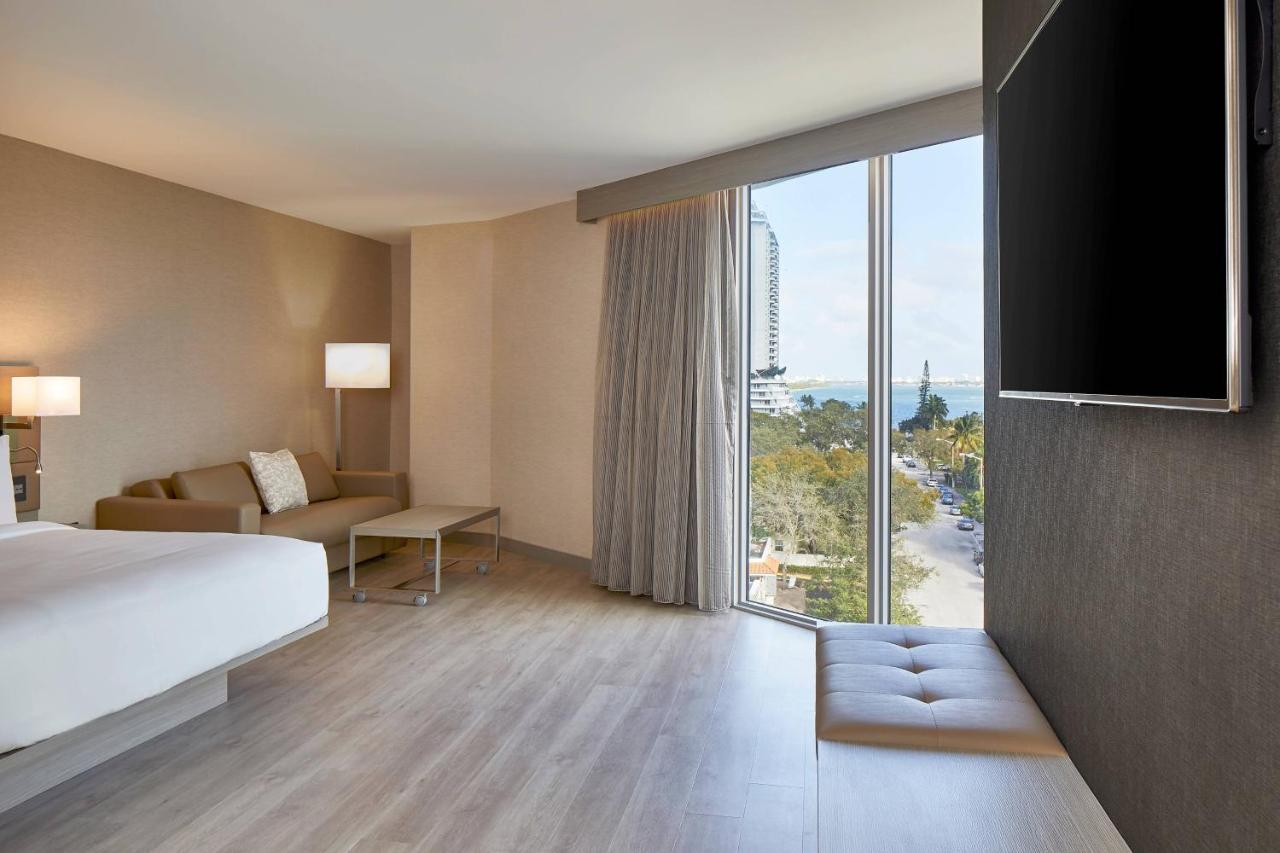 Guest room, 1 King, Sofa bed, Bay view, Corner room at AC Hotel Miami Wynwood