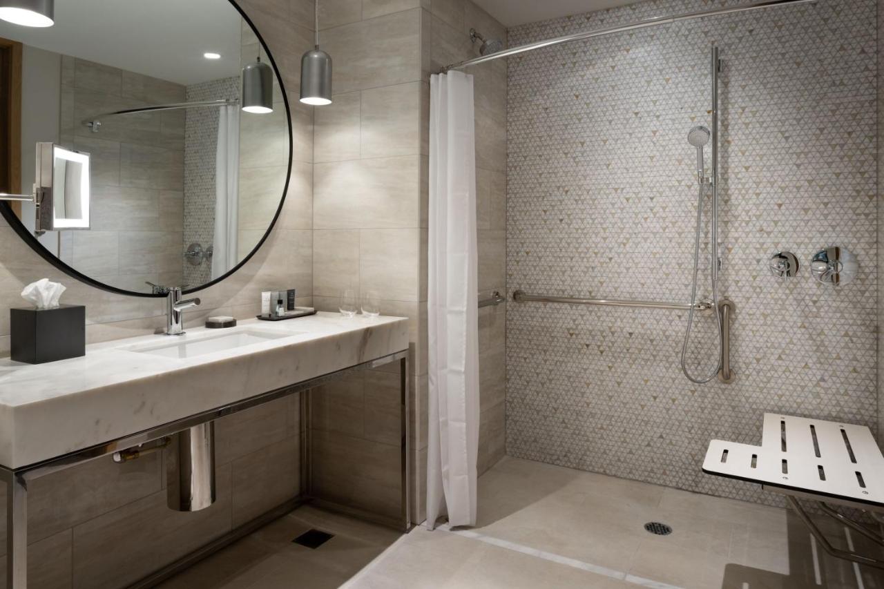 Deluxe King Room - Hearing Accessible at JW Marriott Tampa Water Street