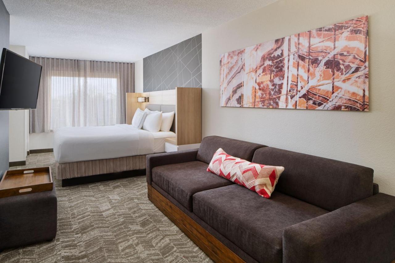 King Suite with Sofa Bed at SpringHill Suites by Marriott Edgewood/Aberdeen