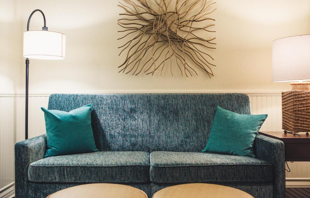 King Suite with Pool View at Avila Beach House