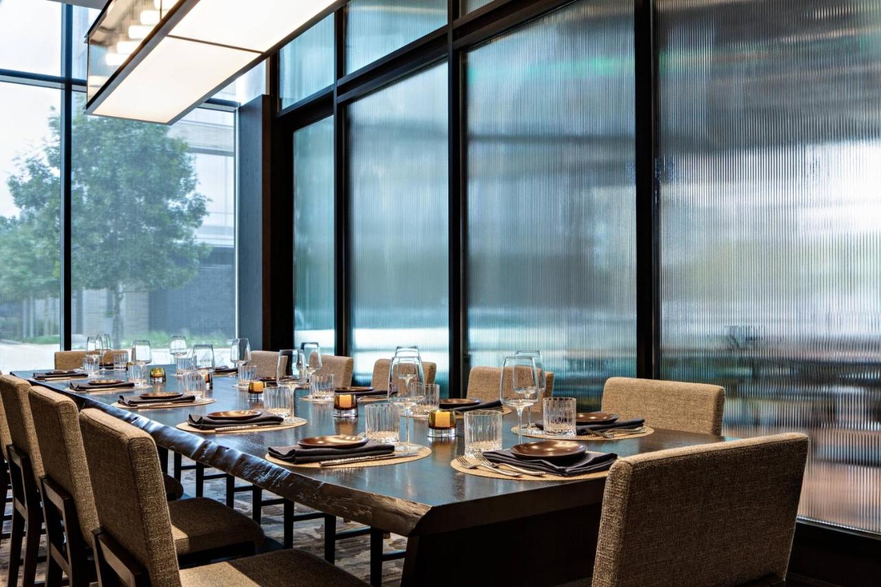 | Houston CityPlace Marriott at Springwoods Village