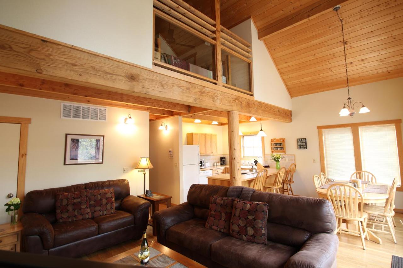 | River's Edge Resort