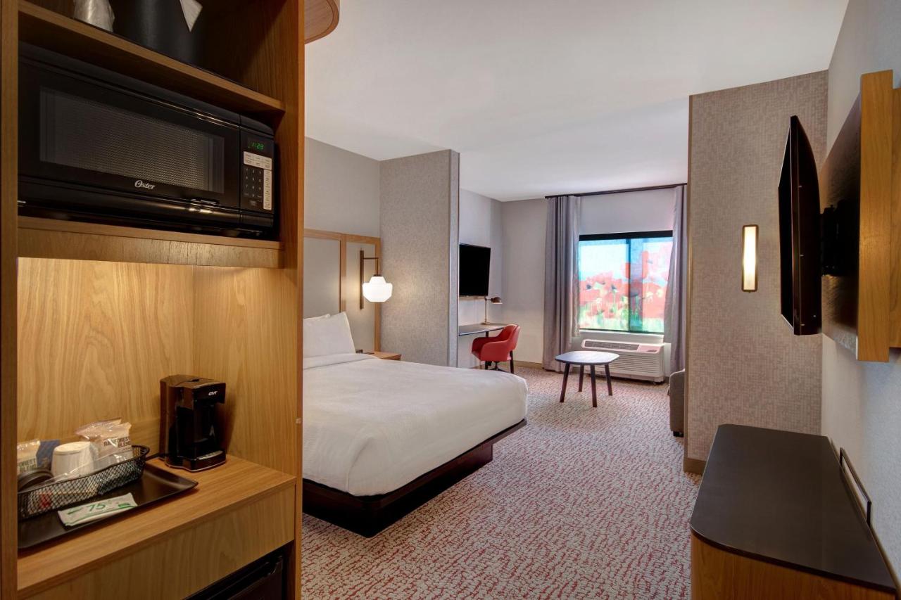| Fairfield Inn & Suites Lancaster Palmdale