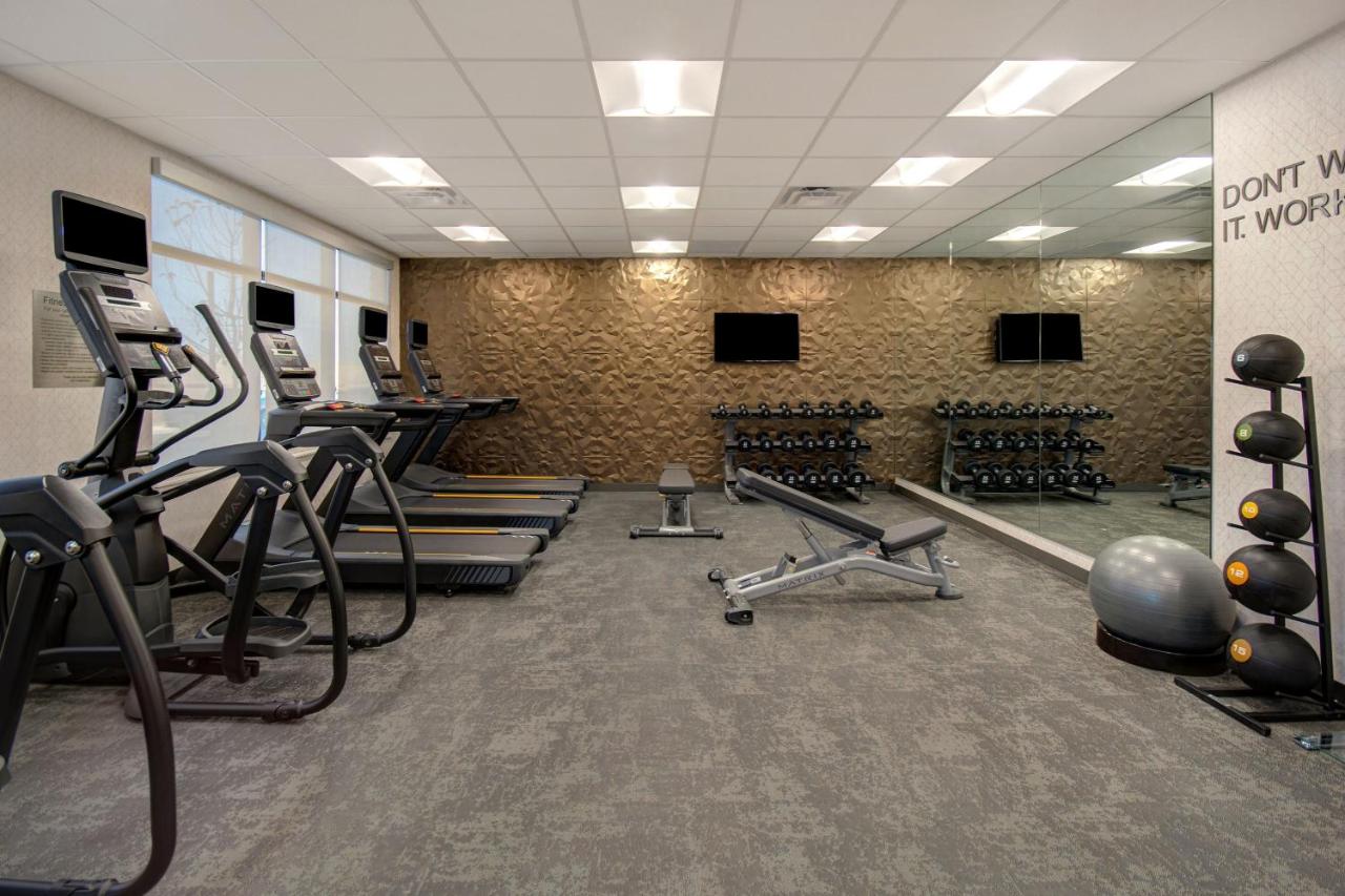 | Fairfield Inn & Suites Lancaster Palmdale