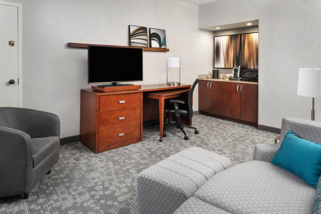  | Courtyard by Marriott Jacksonville at the Mayo Clinic Campus/Beaches