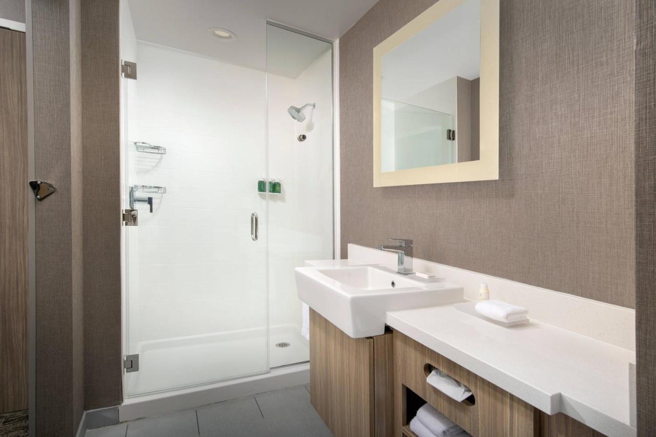 | SpringHill Suites by Marriott Loveland Fort Collins/Windsor