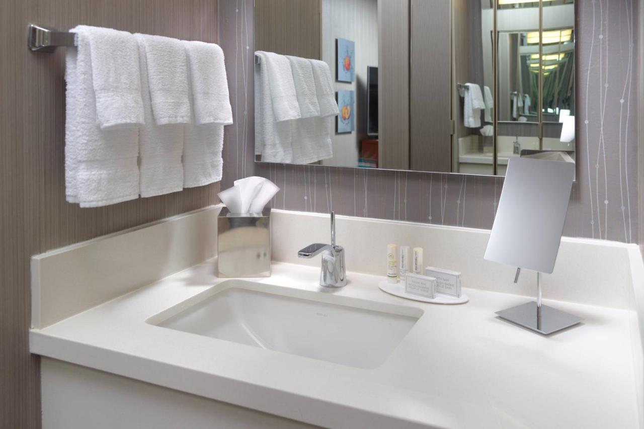 PURE Allergy Friendly, King Room with Sofa Bed at Courtyard by Marriott Atlanta Alpharetta