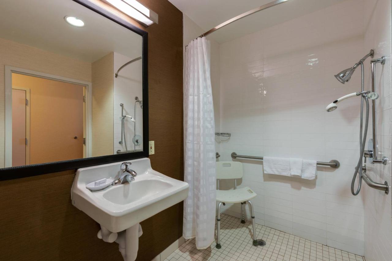  | Fairfield Inn & Suites by Marriott Ft. Myers/Cape Coral