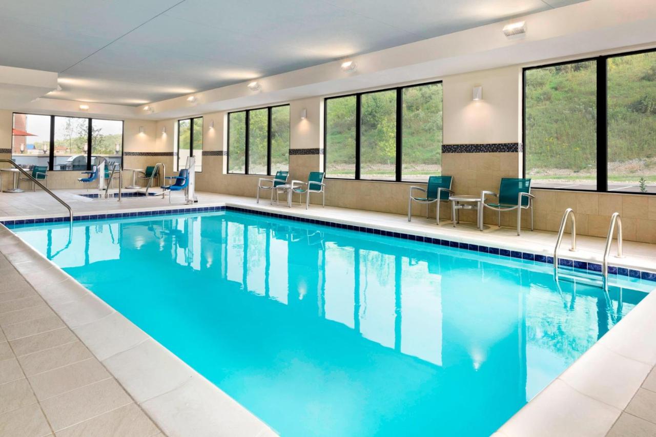  | TownePlace Suites Pittsburgh Airport/Robinson Township