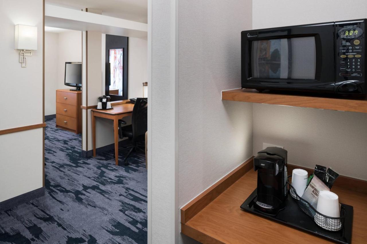 King Studio with Sofa Bed at Fairfield Inn & Suites by Marriott South Bend at Notre Dame