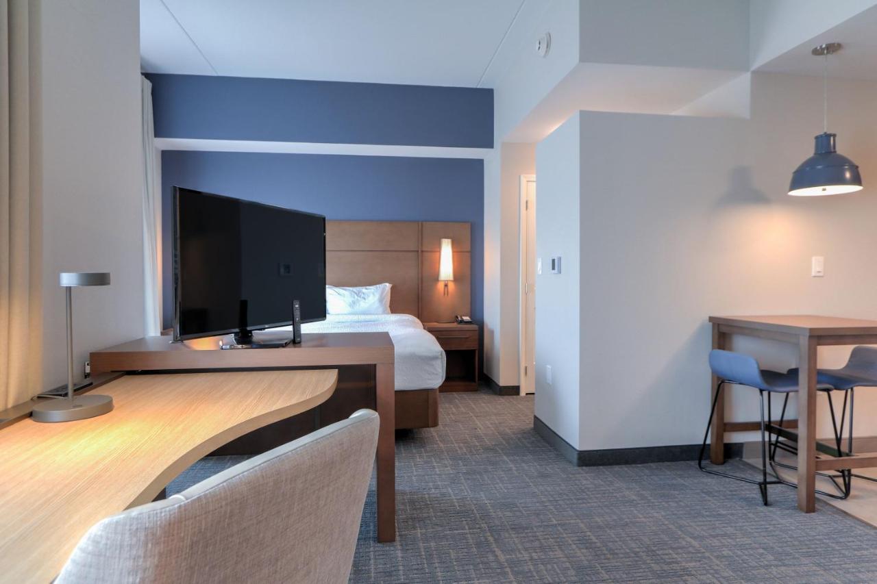 King Studio with Sofa Bed at Residence Inn by Marriott Pigeon Forge