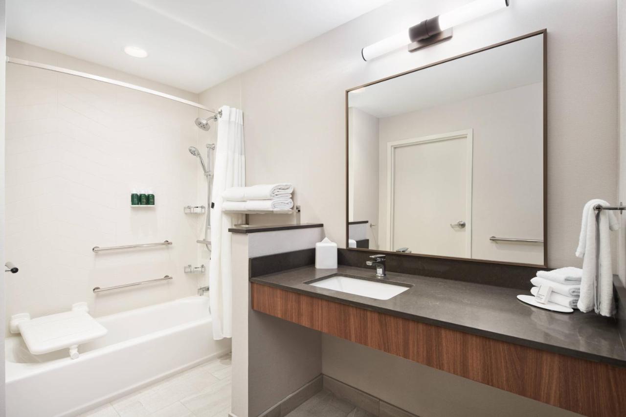  | Fairfield Inn & Suites Tampa Riverview