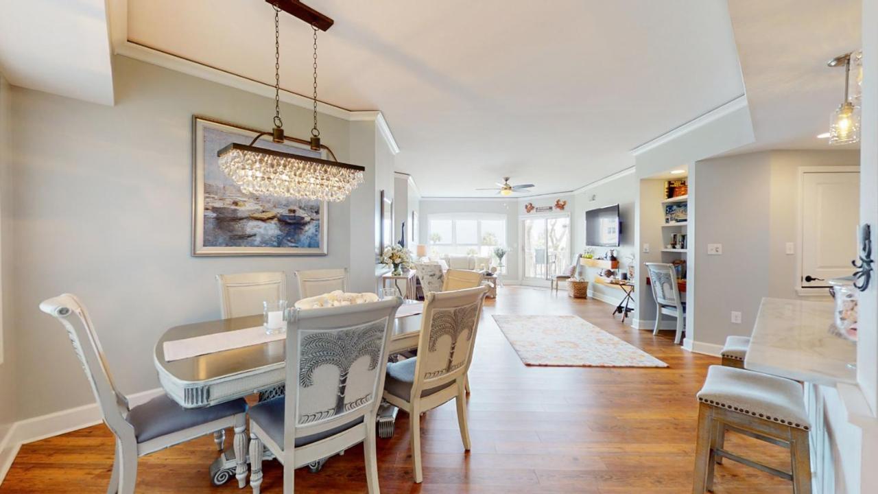  | 5206 Hampton Place South