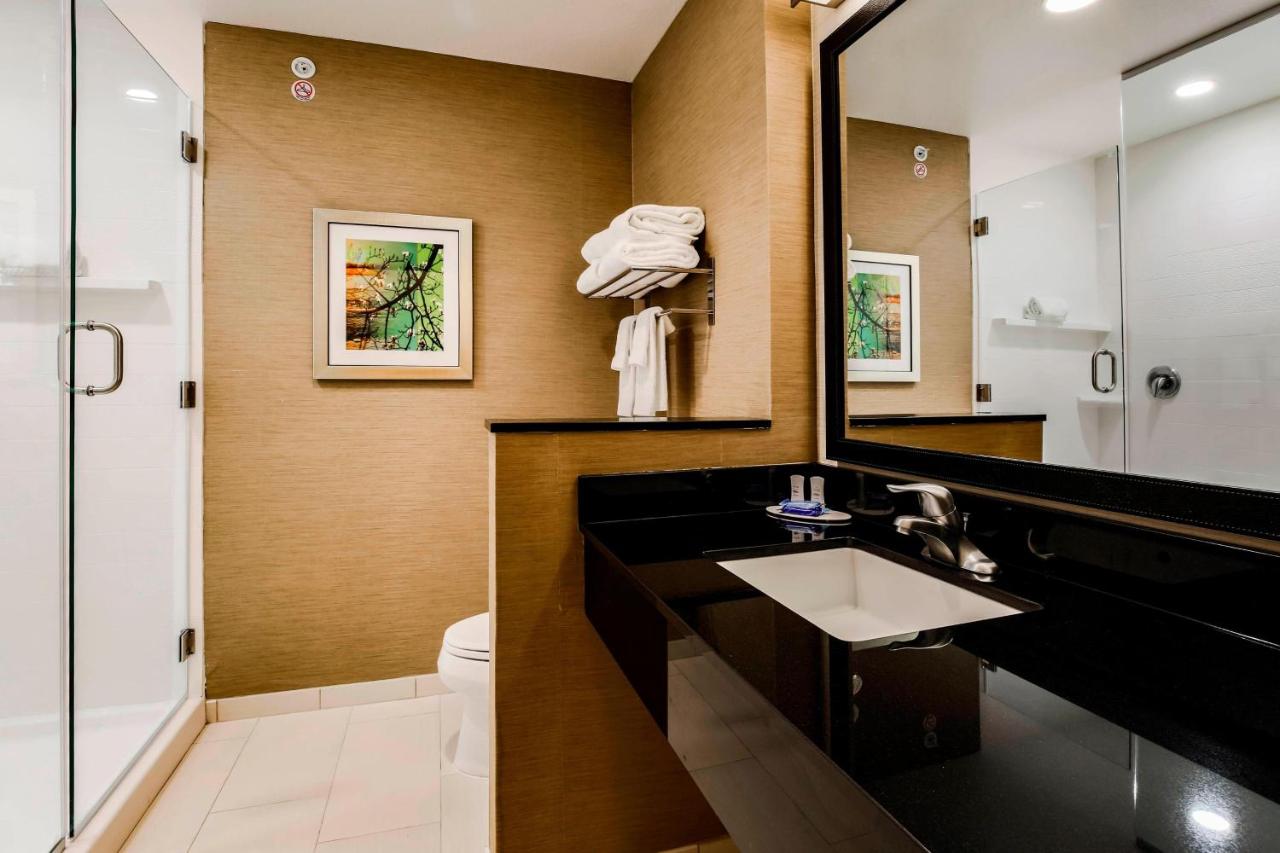King Suite at Fairfield Inn & Suites Pecos