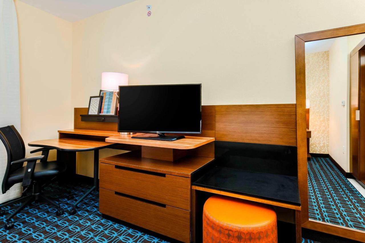 King Room at Fairfield Inn & Suites Pecos