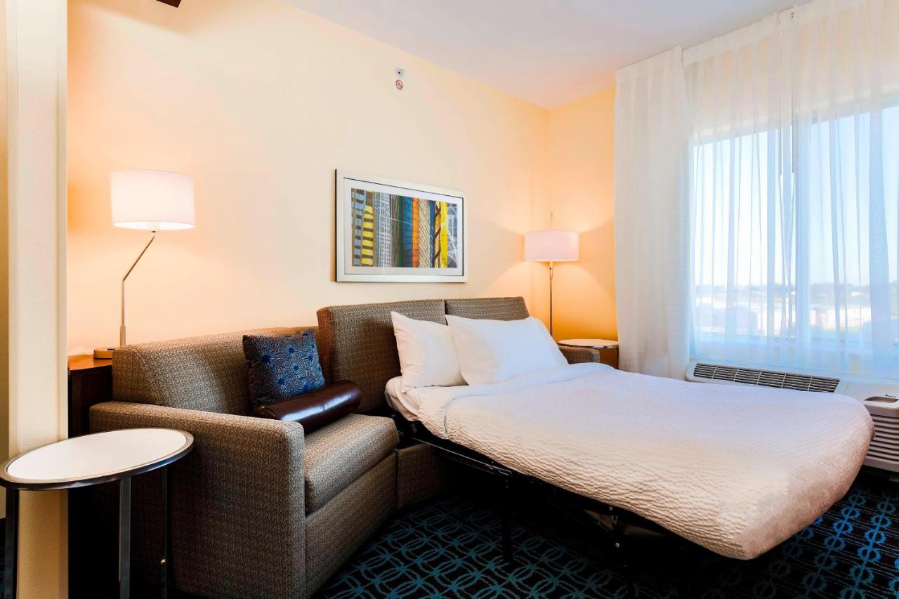 King Suite at Fairfield Inn & Suites Pecos
