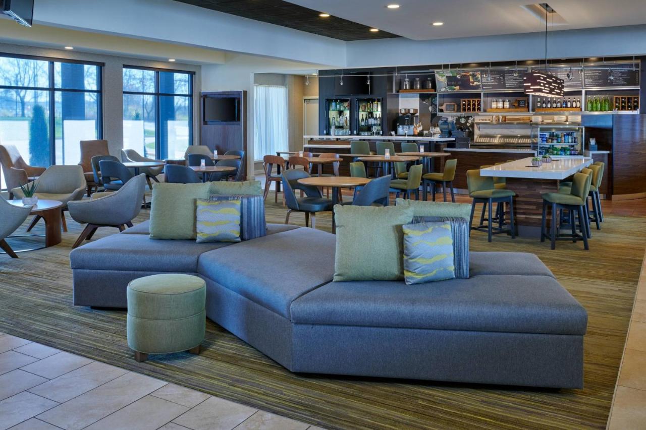  | Courtyard by Marriott Indianapolis Castleton