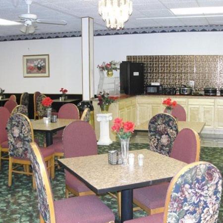  | Royal Inn
