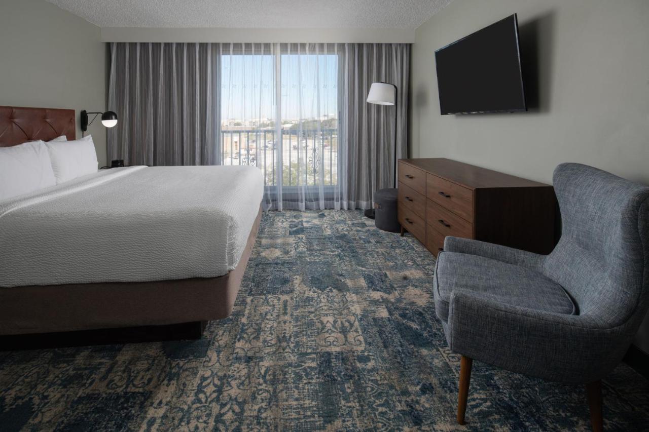  | Four Points by Sheraton Suites Tampa Airport Westshore
