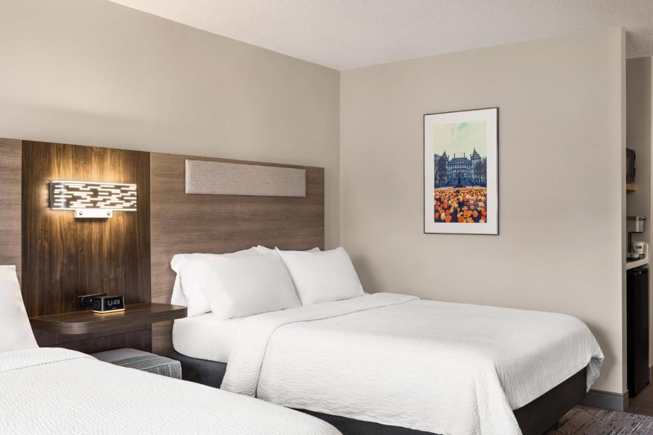 Queen Room with Two Queen Beds - Non-Smoking at Holiday Inn Express & Suites East Greenbush (Albany-Skyline) by IHG
