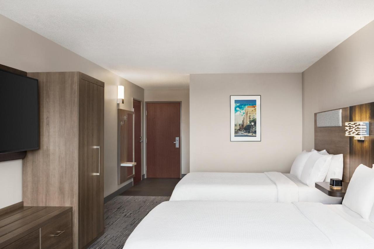 Executive Queen Suite - Non-Smoking at Holiday Inn Express & Suites East Greenbush (Albany-Skyline) by IHG