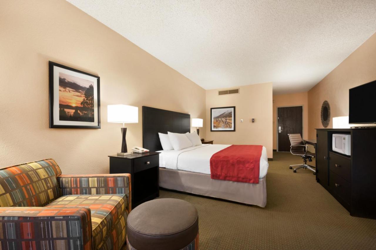  | Ramada Plaza & Conference Center by Wyndham Gillette