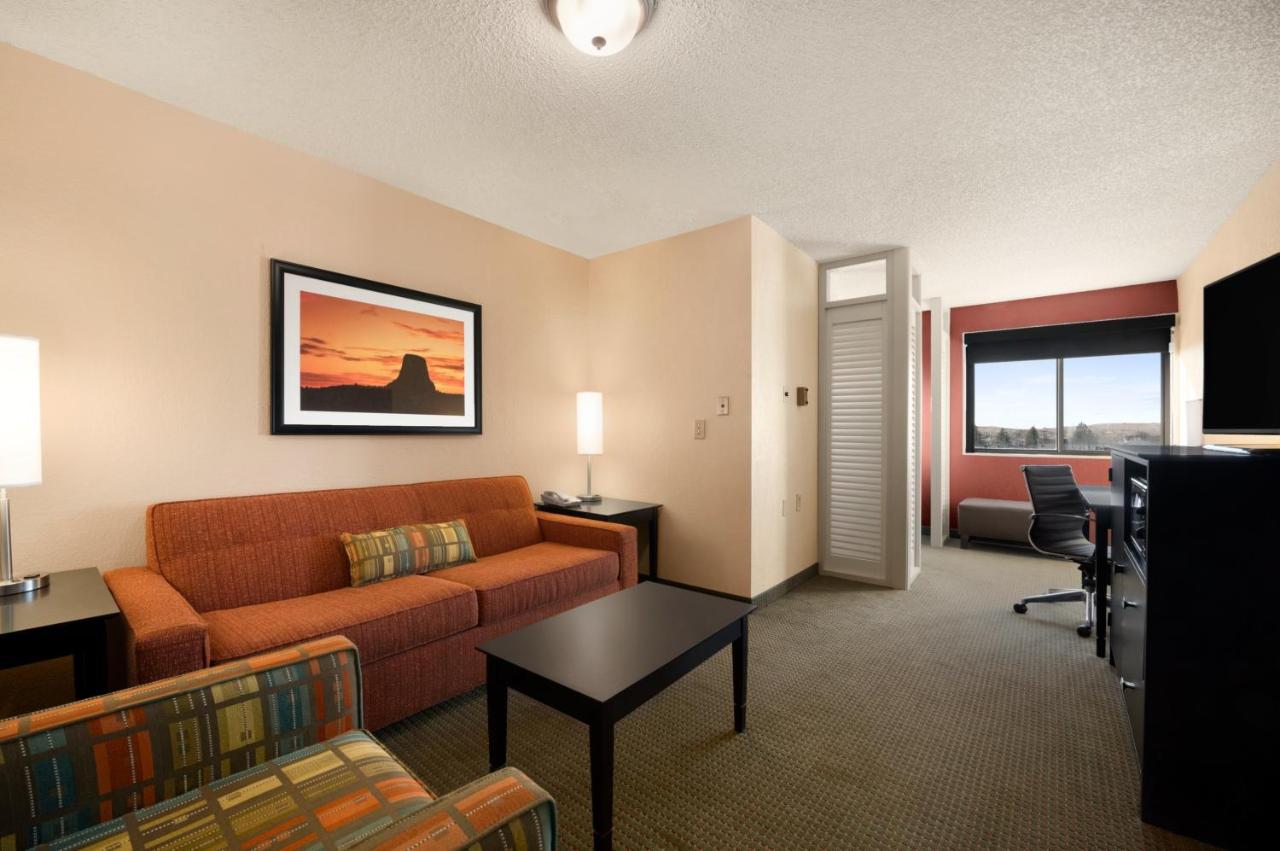 Ramada Plaza & Conference Center by Wyndham Gillette