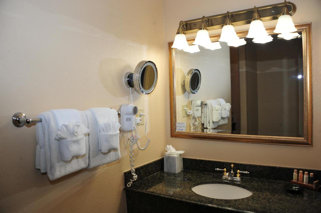 Double Room with Two Double Beds - Non-Smoking at Fort Magruder Historic Williamsburg, Trademark by Wyndham