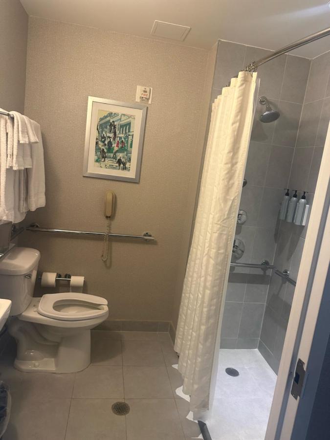 | Fairfield Inn & Suites by Marriott New York Brooklyn