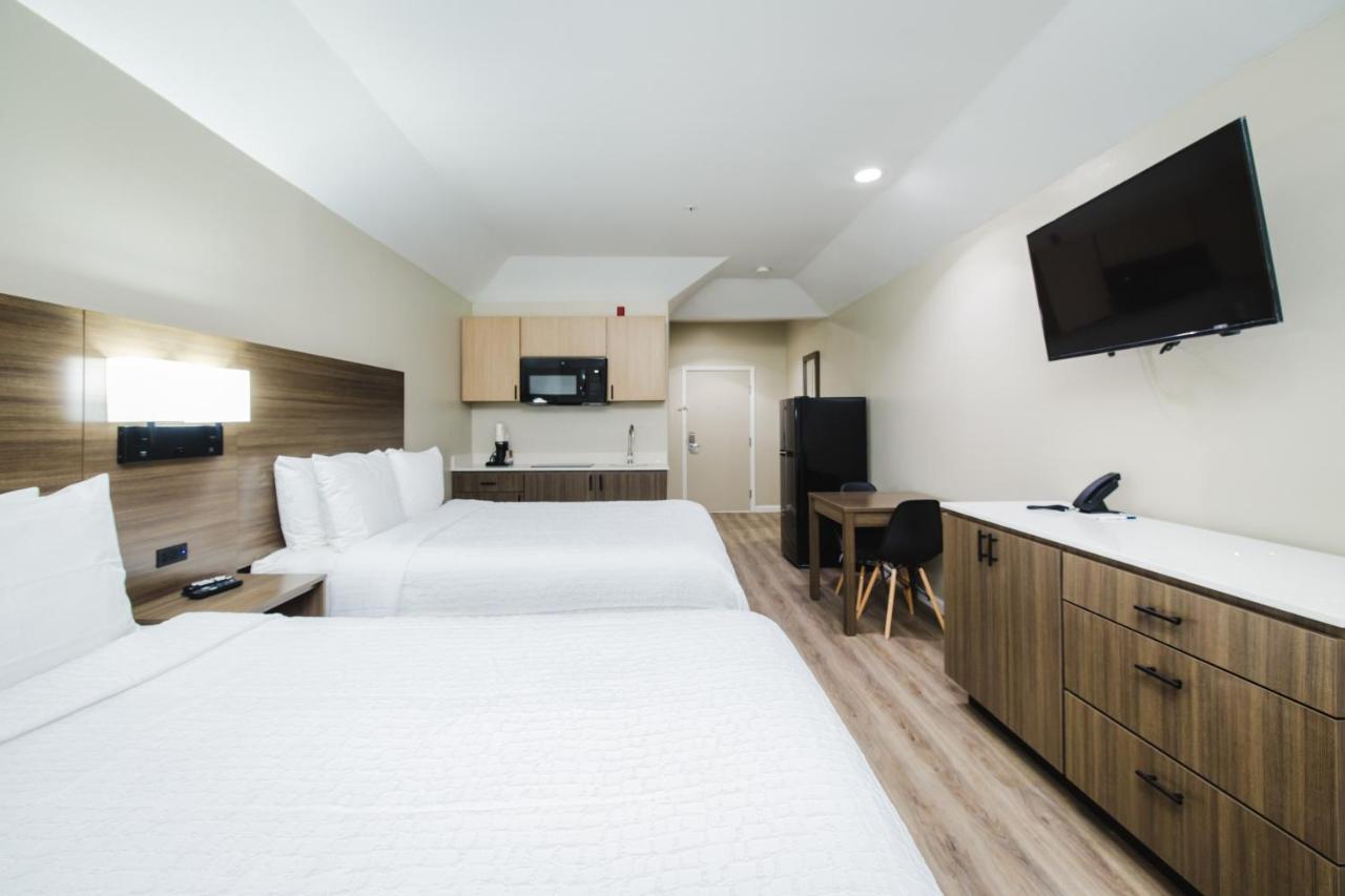 | Conroe Executive Inn