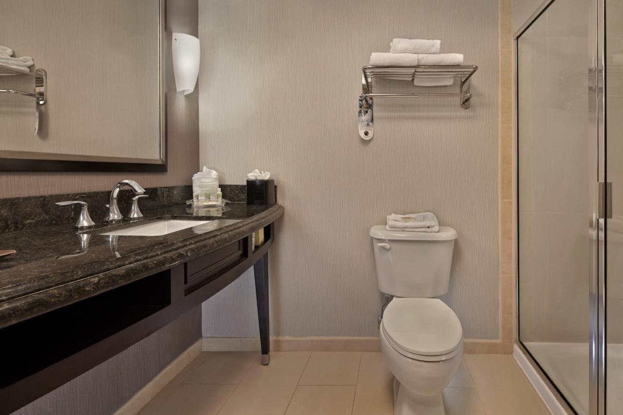 King Room - Non-Smoking at Holiday Inn Jacksonville E 295 Baymeadows by IHG
