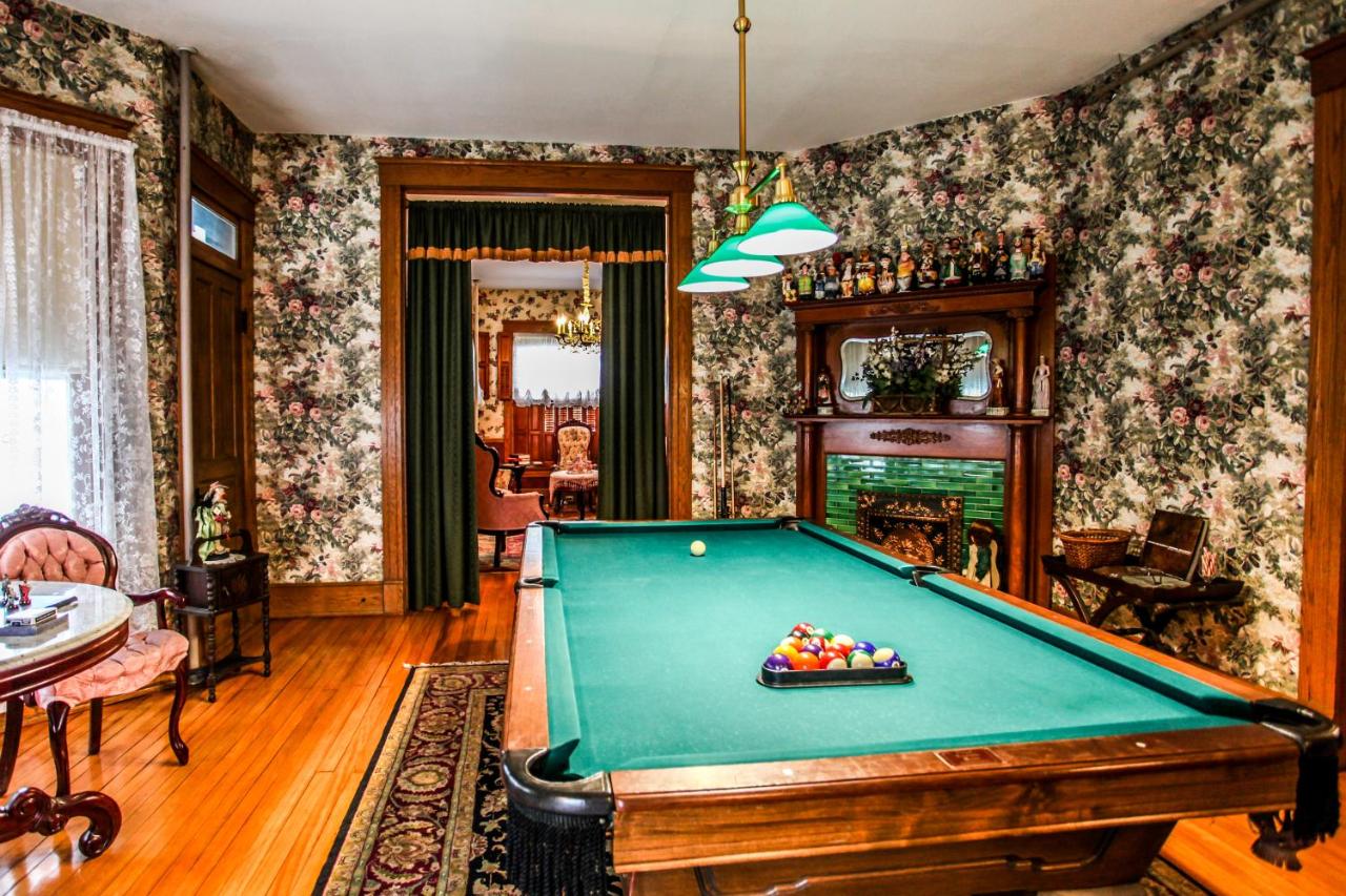  | Hollerstown Hill Bed and Breakfast