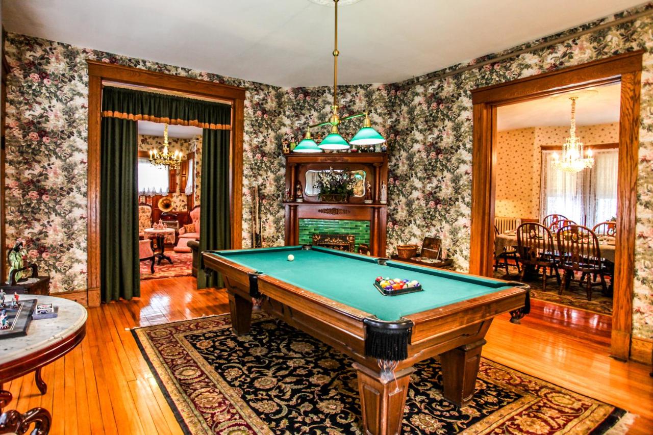  | Hollerstown Hill Bed and Breakfast