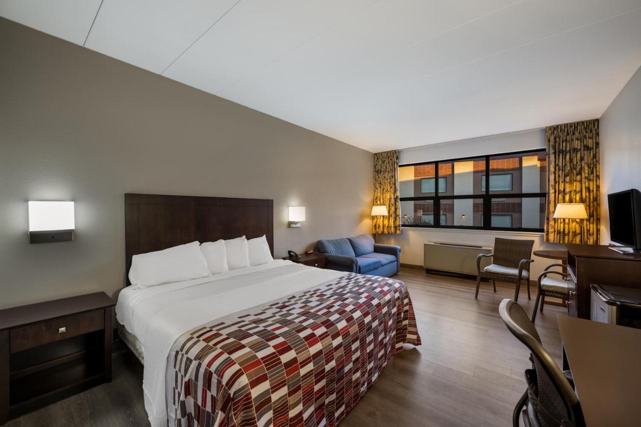 | Gateway Inn