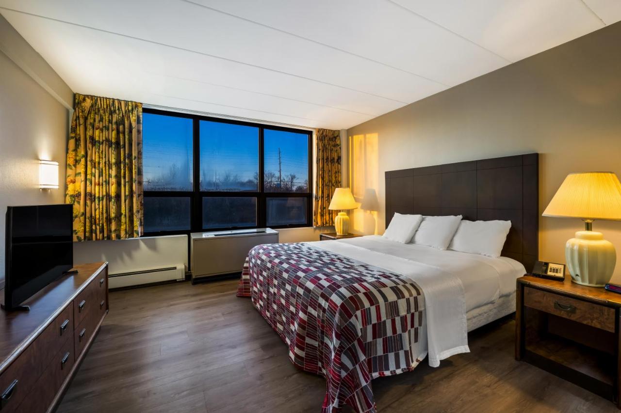 | Gateway Inn