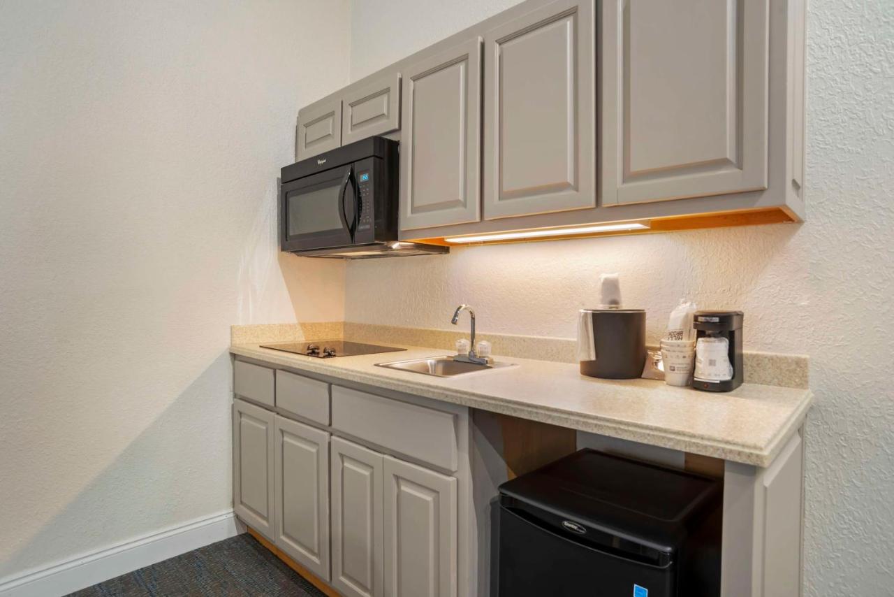 | Best Western On The Beach