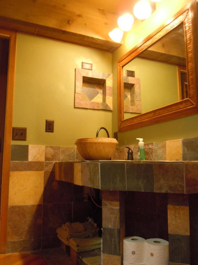 | Maui What a Wonderful World Bed & Breakfast