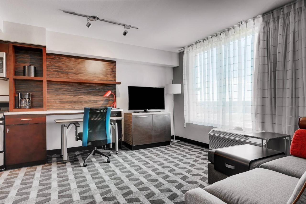 1 Bedroom Suite, 1 Queen, Sofa bed at TownePlace Suites by Marriott Austin Parmer/Tech Ridge