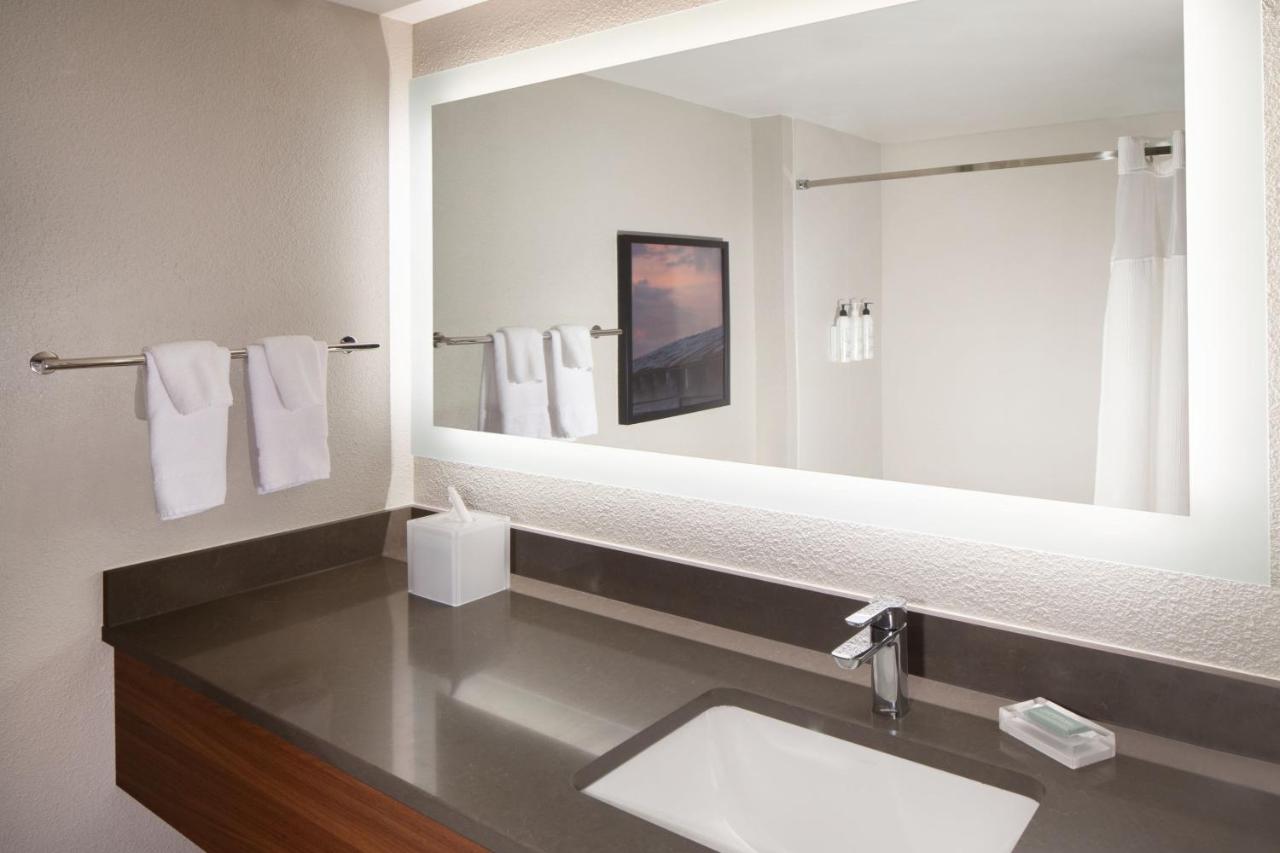  | Fairfield Inn & Suites by Marriott Charleston
