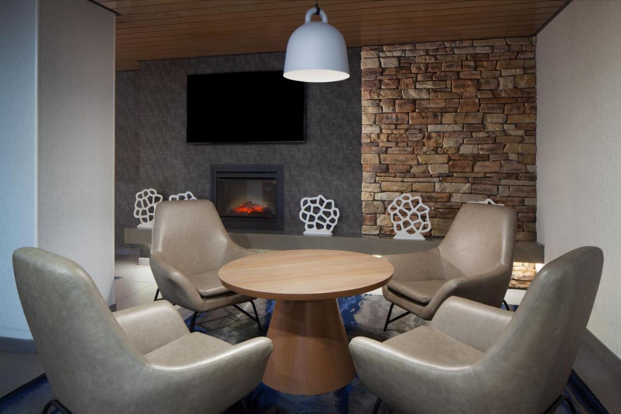  | Fairfield Inn & Suites by Marriott Charleston