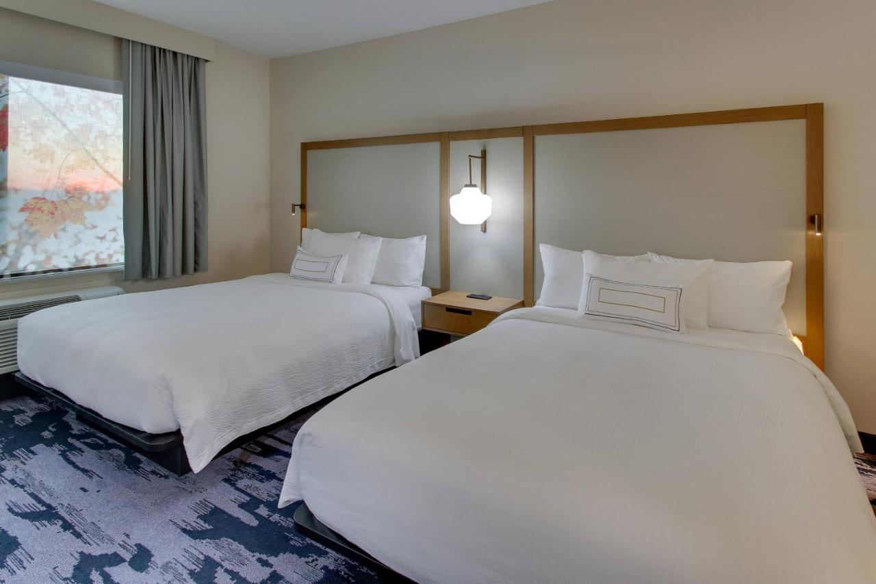  | Fairfield Inn and Suites by Marriott Houston Brookhollow