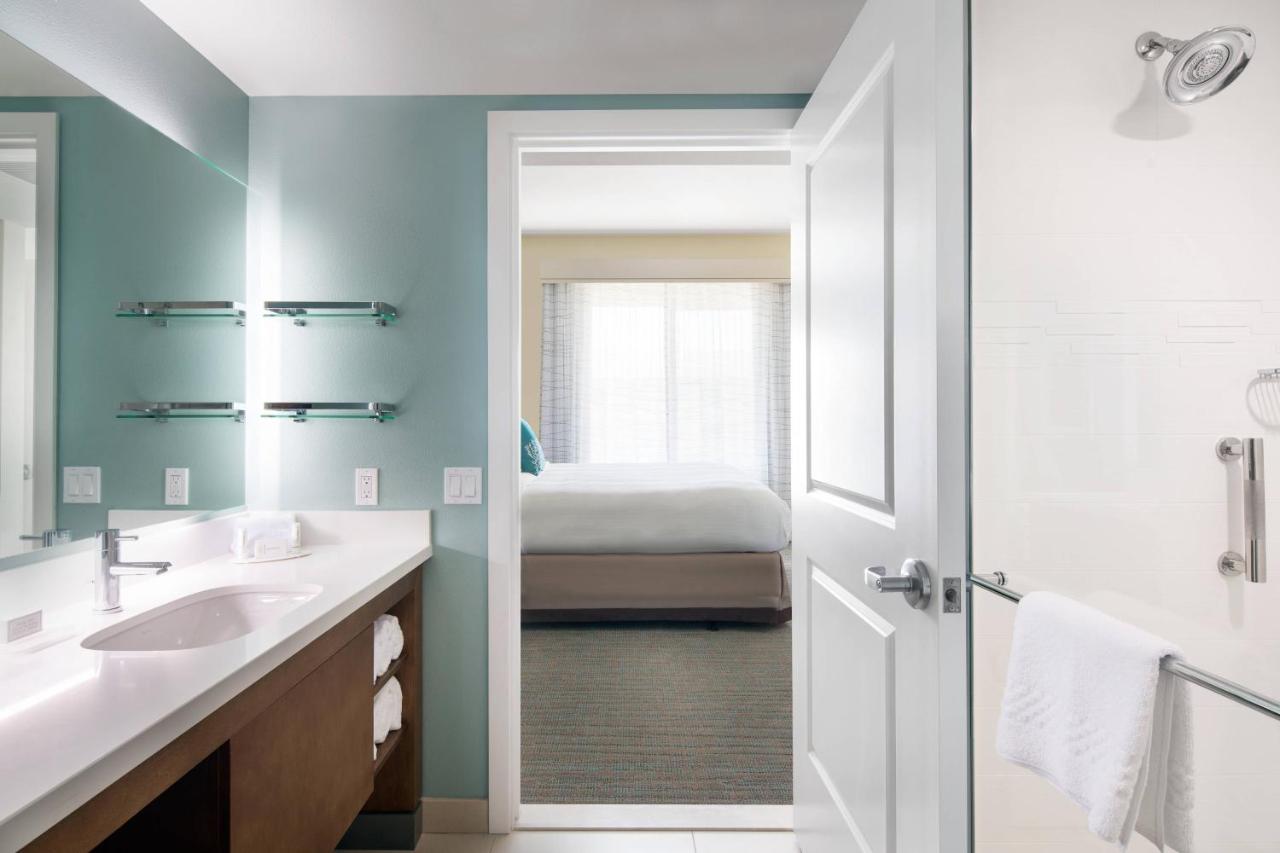 One-Bedroom Queen Suite at Residence Inn by Marriott Maui Wailea
