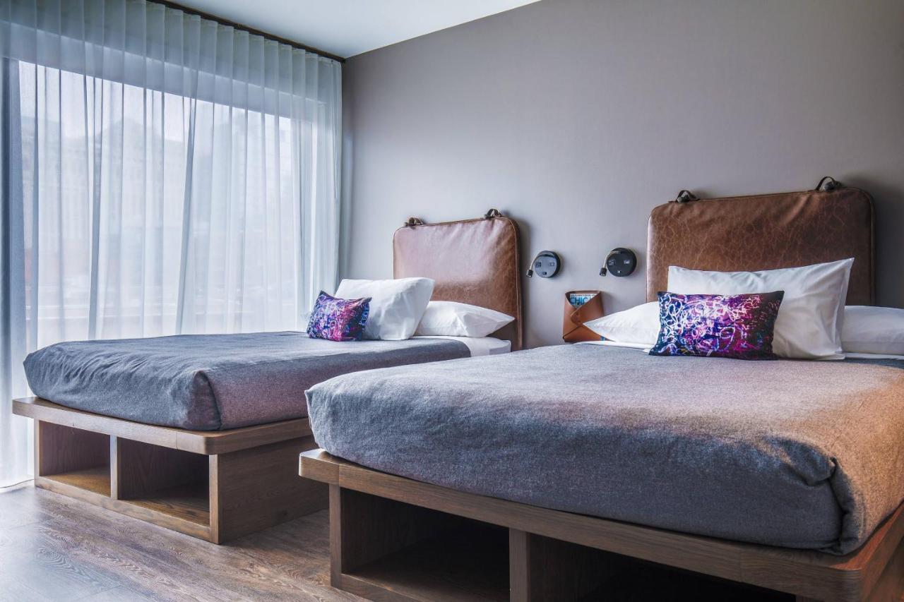 Queen Room with Two Queen Beds at Moxy Chicago Downtown