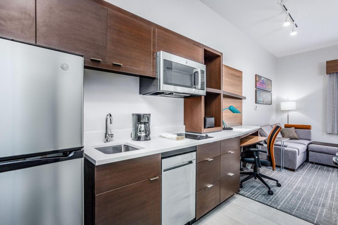 King Studio with Sofa Bed at TownePlace Suites by Marriott Chicago Waukegan/Gurnee