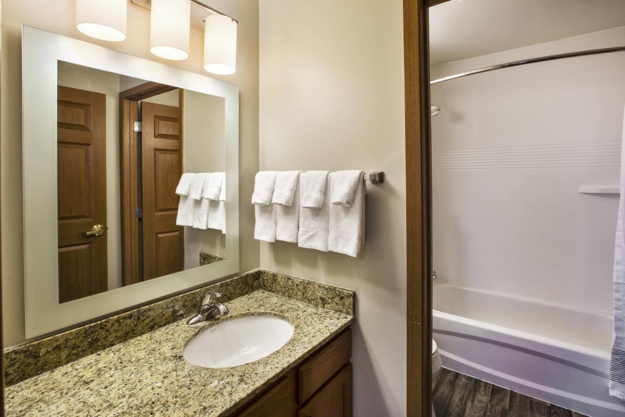  | TownePlace Suites Detroit Sterling Heights